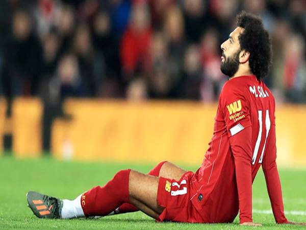 Salah chan thuong, Liverpool song sao day