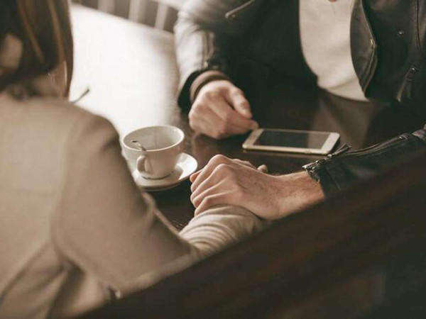 Mơ thấy người yêu cũ nói chuyện với mình là điềm báo gì?