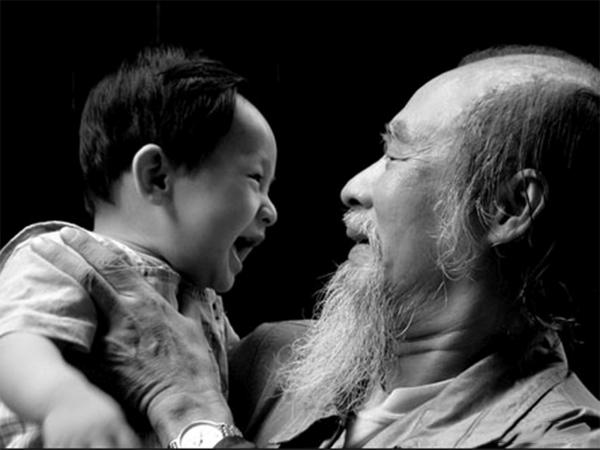 Mơ thấy ông nội đã mất là điềm báo gì