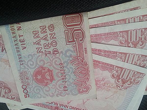 Mơ thấy tiền 500 đồng đánh con gì trúng to, là điềm gì?