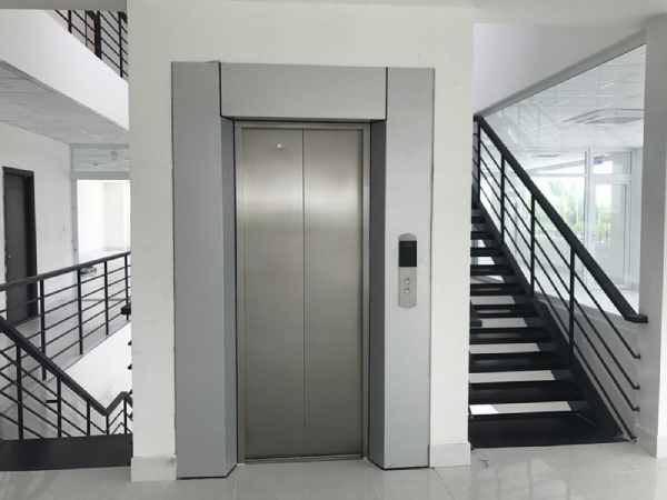 Giấc mơ thấy thang máy báo hiệu điều gì về tài lộc?