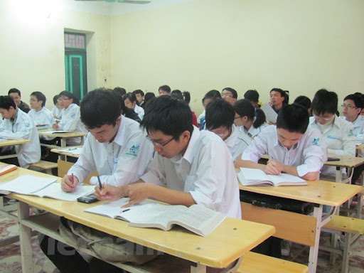Ý nghĩa giấc mơ thấy bạn học cùng lớp báo điềm gì?